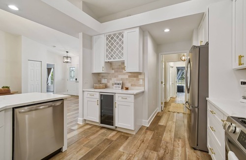 Seffner Community Alliance Other | 5-bedroom Farmhouse on 4 Acres w/Pool