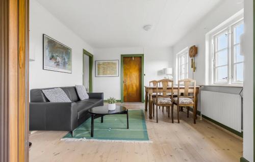 Østermarie House | 5 Bedroom Gorgeous Home In Østermarie