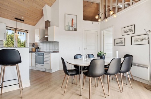 Skjern House | 5 bedroom gorgeous home in Skjern