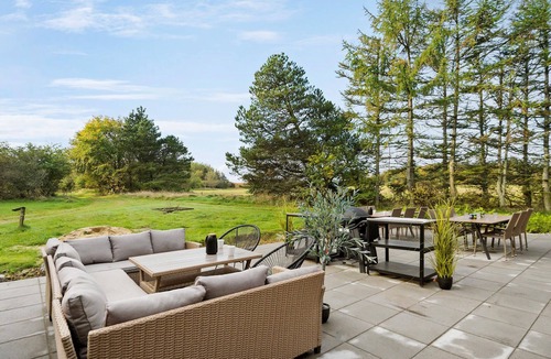 Ulfborg House | 5 bedroom gorgeous home in Ulfborg