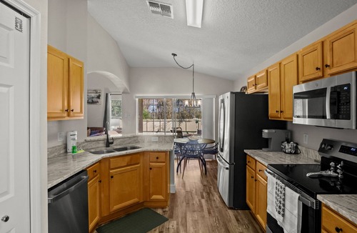 Solana House | 5-Bedroom Home in Solana Resort with private pool
