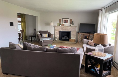 Appleton House | 5 Bedroom house great for EAA!