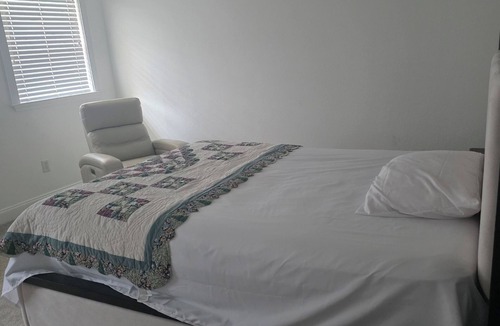 Kenner - Louis Armstrong International Airport Condo | 5 bedroom house