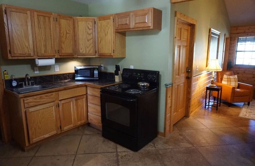Woden Cabin | 5 Bedroom Log Cabin at Tall Timbers Retreat