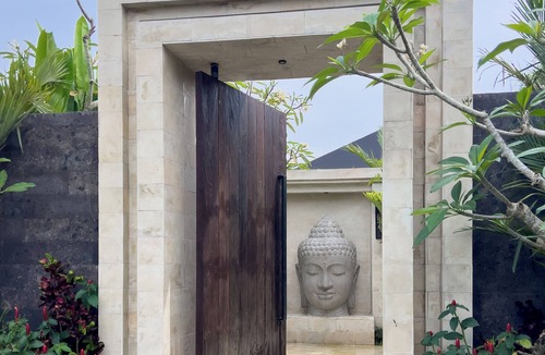 Sukawati Villa | 5 Bedroom Lux Villa 20 mins from Ubud