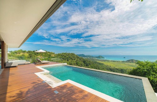 Selong Belanak Villa | 5-Bedroom Luxury Pool Residence, Selong Belanak Ocean View, Selong Selo Resort
