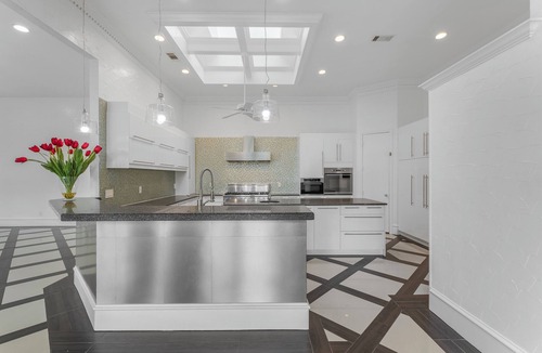 Plano House | 5-Bedroom Luxury Villa ,Top Location! for Your Dream Stay!