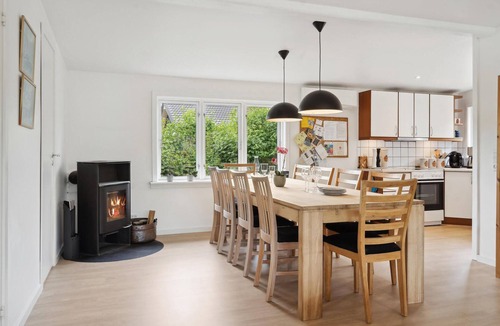 Vejlby Fed House | 5 bedroom nice home in Asperup