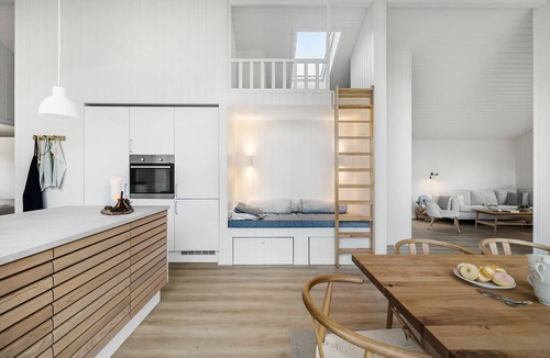 Udsholt Sand House | 5 bedroom nice home in Græsted