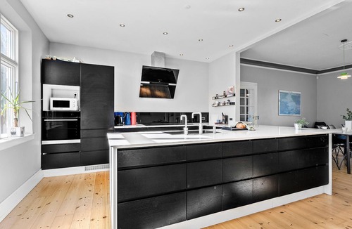 Nyborg House | 5 bedroom nice home in Nyborg