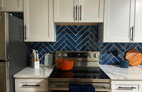 Willowick House | 5 bedroom pet & family friendly lux house near downtown Cleveland and Lake Erie