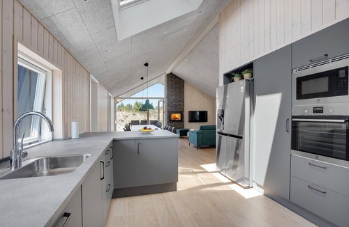 Rømø Kirkeby House | 5 bedroom pet friendly home in Rømø