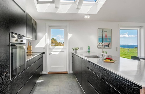 Knebel House | 5 bedroom stunning home in Knebel