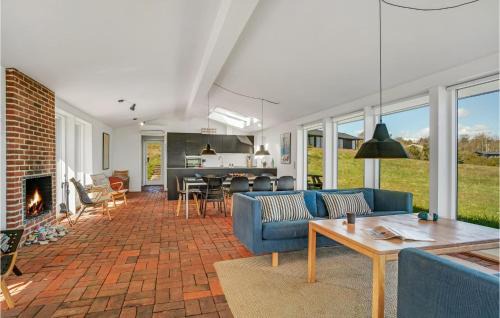 Knebel House | 5 Bedroom Stunning Home In Knebel