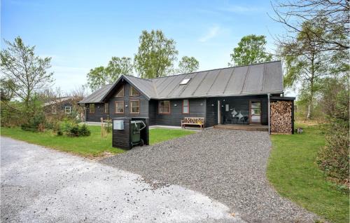 Grena Strand House | 5 Bedroom Stunning Home In Grenaa