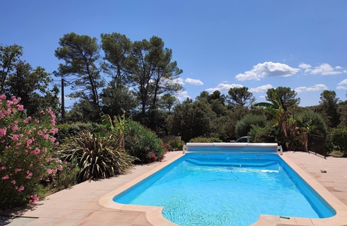 Flassans-sur-Issole Villa | 5-bedroom villa with pool in central Var