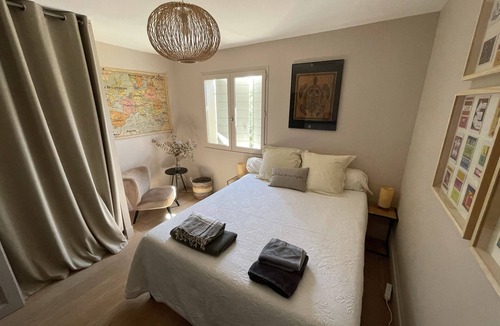 Combaillaux House | 5 BEDROOM VILLA WITH 12-BED POOL