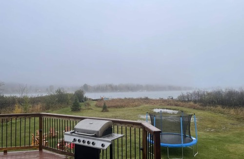 Bonfield Cottage | 5 Bedroom Waterfront Lake House