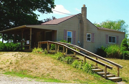 Attica House | 5 Bedroom with a Game Room featuring a Pool Table