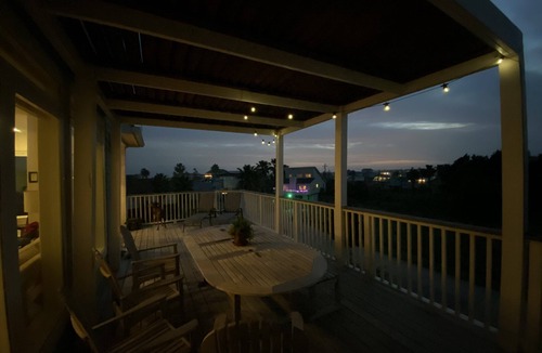 Pirates Beach House | 5 BEDROOMS, 41/2 BATHS. GOLF CART INCLUDED! PIRATES BEACH.