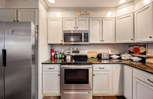 Pittsfield House | 5 Bedrooms | Game Room | Studio Room