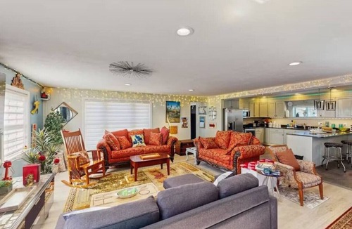 Pittsfield House | 5 Bedrooms | Game Room | Studio Room