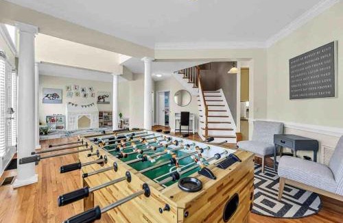 Forest Oaks Apartment | 5 bedrooms, K bed, Playroom, Game Room, Nursery