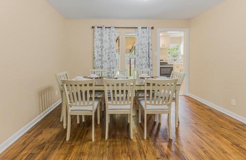 Del Mar House | 5 beds 2 bath, sleep 10