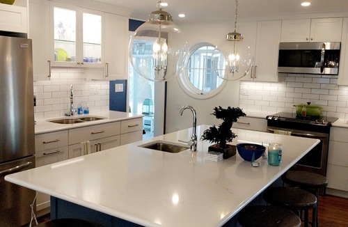 Ocean Park House | 5 BR 3 Bath Waterfront Beach Home