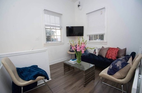 Faubourg Marigny Bed & Breakfast | 5 BR for 10! Prime Spot Near FR QT by YouRent!