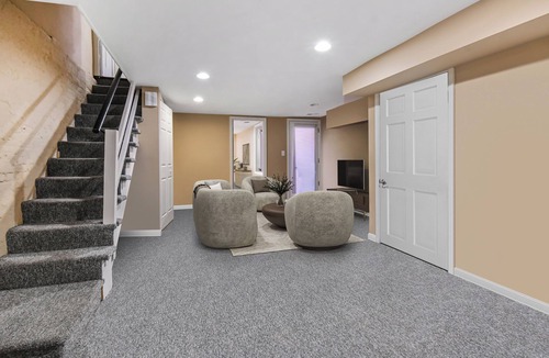 Georgetown House | 5-BR Georgetown Gem: Private Oasis 2 Blocks from University