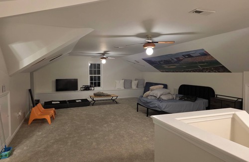 Knightdale House | 5-BR/King Beds/Massive Loft/Amazing Location/10 mins to Downtown Raleigh