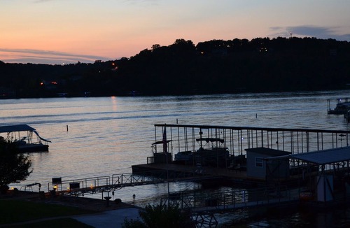 Camdenton House | 5 BR Lakefront Home w/ Dock Sleeps 14+ (Lake Rd 5-73 by Niangua Bridge)