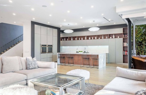 Greater Wilshire - Hancock Park House | 5 BR Villa in the Grove - Pool & Spa