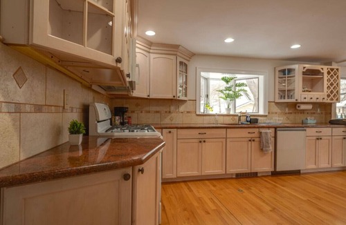 Highland Falls House | 5 BR West Point Family Compound- Sleeps 10!