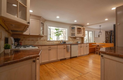 Highland Falls House | 5 BR West Point Family Compound- Sleeps 10!