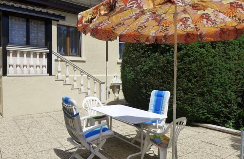 Genthod House | 5, chemin de la Pralay by Interhome