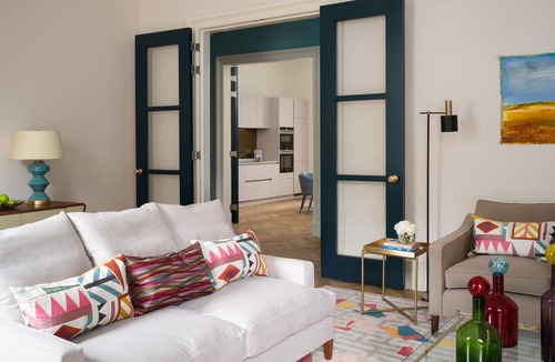 Leith House | 5* city centre accommodation - Top Hat House