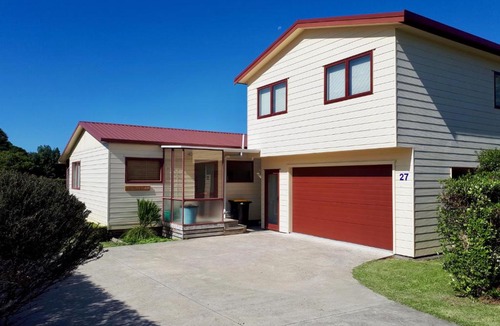 Hahei House | 5 Doors Down - Hahei Holiday Accommodation