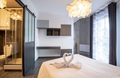 Tours Apartment | 5 Étoiles - Netflix, Disney + & Amazon Vidéo