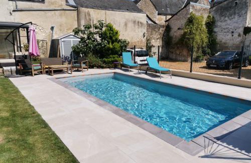 Le Lude Bed & Breakfast | 5 Grande Rue