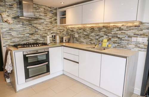 Fourstones Near Bentham Cottage | 5 Lake House