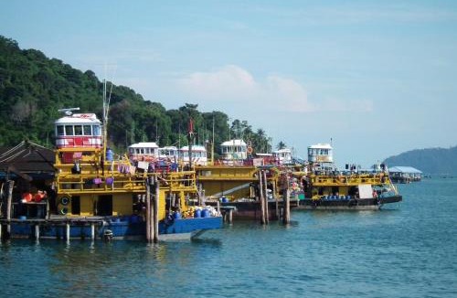 Pangkor Island Apartment | 5 Lot 10 Pangkor Leisure Beach Studio