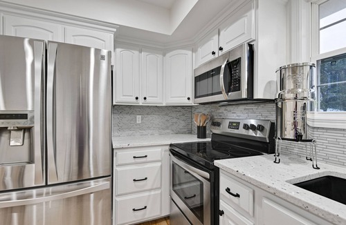 Stockton House | 5 ⭐️ Luxury Lake Home