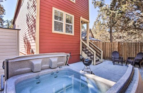 Big Bear City House | 5 Mi to Big Bear Lake: Cozy Cottage w/Hot Tub