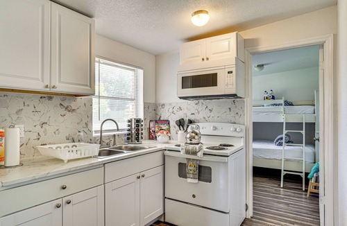 Lake Somerset House | 5 Mi to Circle B Bar Reserve: Lakeland Getaway!