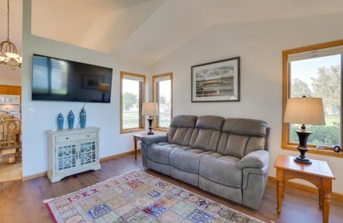 Fargo House | 5 Mi to Dtwn: Pet-Friendly 'Wheatland Twin' Home!