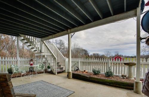 Jackson County Apartment | 5 Mi to Fort Osage Quiet Countryside Studio