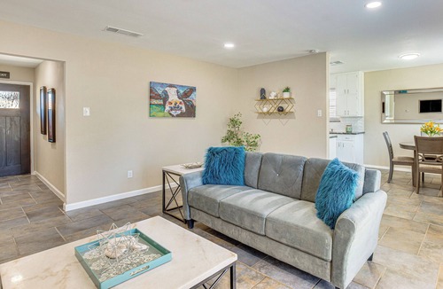 Haltom City House | 5 Mi to Fort Worth Stockyards: Home w/Yard!