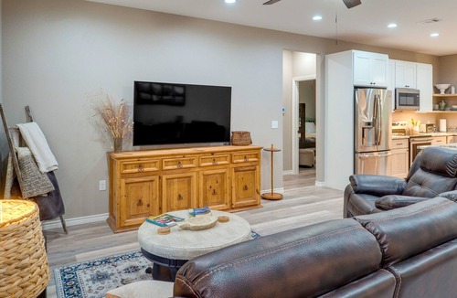 Brookeland House | 5 Mi to Lake! Home w/Boat Parking & Pool Access
